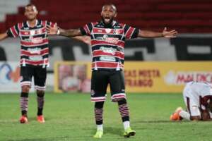 Série D: Meia chega a um acerto e reforça o Santa Cruz-PE