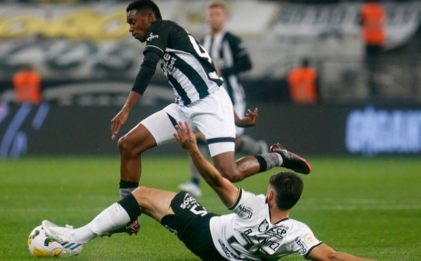 Corinthians não deixou o  Botafogo jogar 