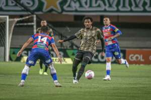 Coritiba x Fortaleza - Pra sair do buraco!