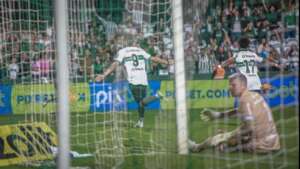 Coritiba 2 x 1 Fortaleza - Jejum quebrado com gol no fim