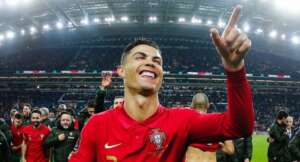 Rejeitado pelos grandes, Cristiano Ronaldo se vê obrigado a diminuir salário