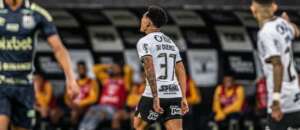 Du Queiroz revela ameaças sofridas nas redes sociais após derrota do Corinthians