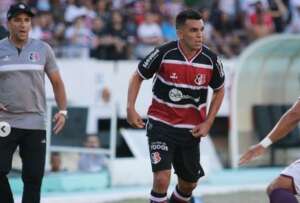 Série D: Lateral do Santa Cruz-PE é demitido após desabafo contra diretoria
