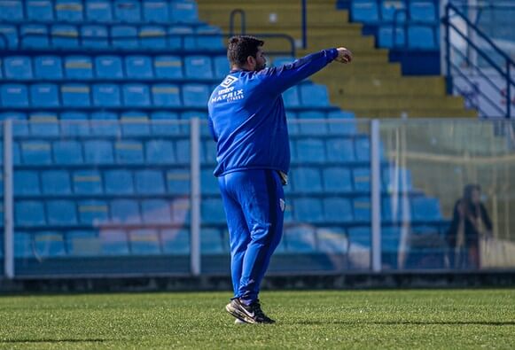 eduardo barroca treinador avai 2022 023