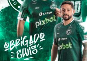 Goiás anuncia saída de meia e pega torcida de surpresa