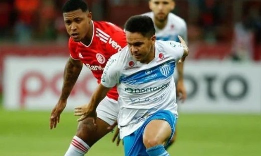 Caxias anuncia contratação de atacante paraguaio Hector Bustamante, ex-Novo Hamburgo