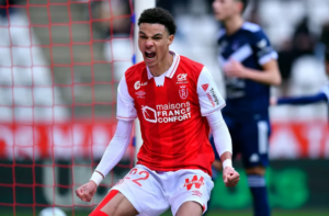 PSG contrata atacante e deve anuncia-lo nas próximas horas