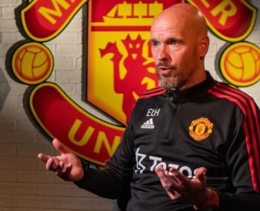 Manchester United proíbe repórteres de quatro veículos em entrevista coletiva de técnico