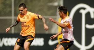 Ramiro, Vital e Natel seguem com futuro incerto no Timão