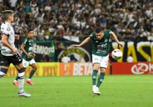 Série B: Emprestado pelo Cruzeiro, lateral pode deixar o Guarani