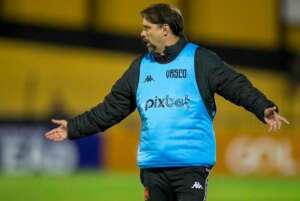 Série B: Técnico do Vasco não fica abalado com xingamentos da torcida