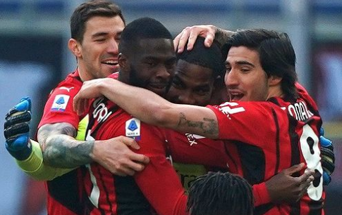 Milan vence, Internazionale e Tottenham ficam no empate