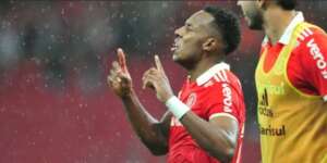 Internacional recebe proposta de CSKA por lateral