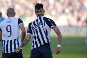 Internacional estuda contratação de atacante do Manchester City