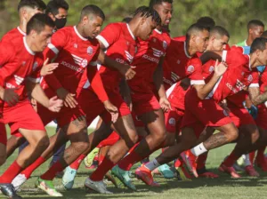 Série B: Náutico busca zagueiro e ponta para fechar o elenco
