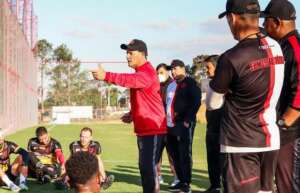 Paulo Roberto realiza treinos em novo CT do Pouso Alegre-MG