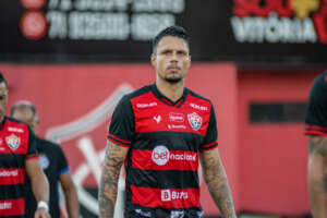 Série C: Rafinha tem edema confirmado e pode ser desfalque do Vitória