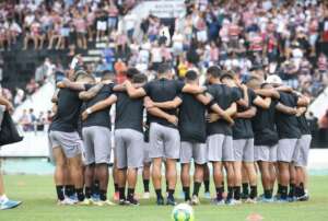 Série D: Santa Cruz-PE mira na fase mata-mata e busca reforços