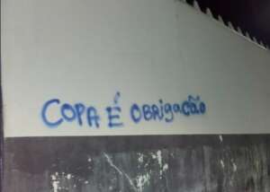 Muros do São Caetano amanhecem pichados antes da estreia na Copa Paulista