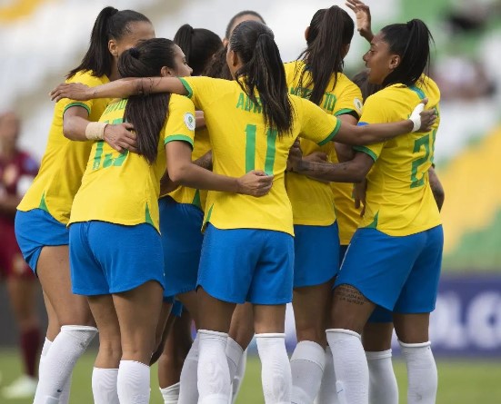 Com vaga garantida, Pia deve fazer testes na seleção brasileira feminina