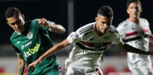 São Paulo 3 x 3 Goiás - Tricolor sofre gol no acréscimos e vê série de empates aumentar