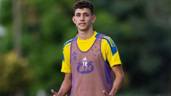 Cruzeiro negocia atacante com a Ferroviária 2 stenio edited 1