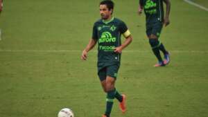 Série B: Ex-meia do Palmeiras recebe proposta da Arábia Saudita e deixa a Chapecoense