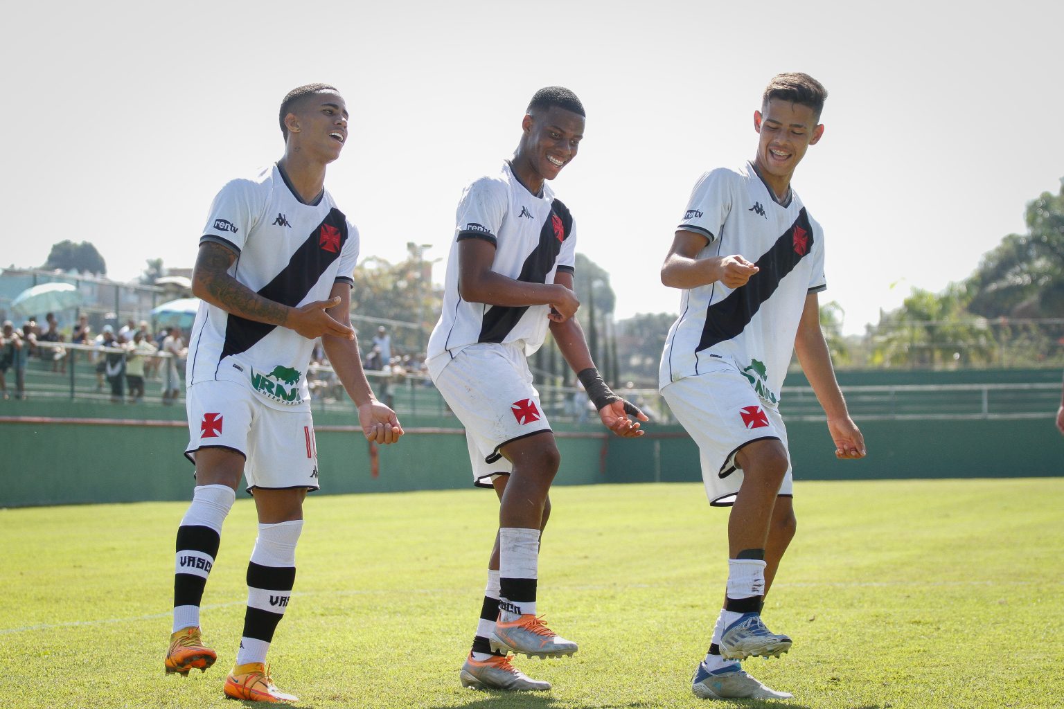BRASILEIRÃO SUB-20: São Paulo vence Palmeiras, Vasco goleia e muito mais…