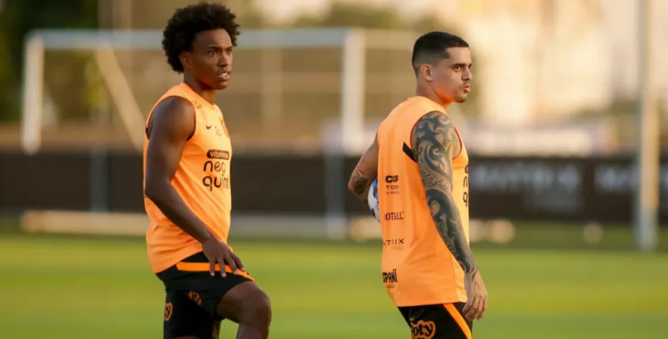 willian e fagner devem retornar