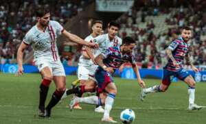 Destaque do Fortaleza se transfere para clube japonês
