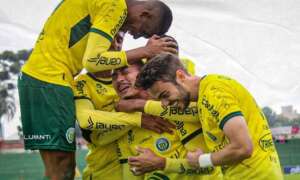 Ypiranga-RS x Manaus-AM - Dilema de Gavião e Canário