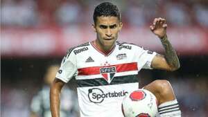 Rodrigo Nestor festeja volta por cima e diz que vitória tira um peso do São Paulo