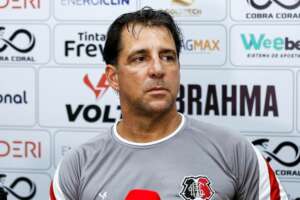 Série D: Martelotte lamenta saída do Santa Cruze e não fala em futuro