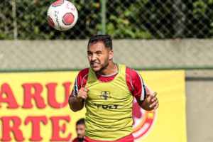 Série D: Santa Cruz deve perder mais oito jogadores nesta quinta-feira