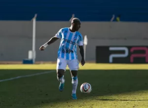 Série B: Londrina desiste de exercer compra e volante deixa o clube