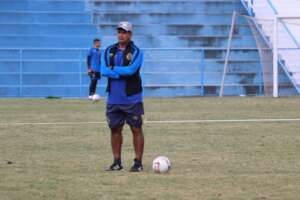 Série C: Técnico do Aparecidense já faz as contas: '10 a 11 pontos para ficar com acesso'