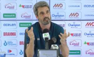 Série B: Após grande contratação, diretor de futebol do Bahia afirma que clube está satisfeito