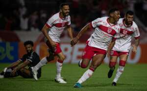 CRB 1 x 1 Ponte Preta - Gols no início e empate no Rei Pelé!