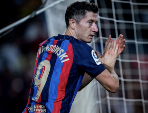 ESPANHOL: Lewandowski passa em branco e Barcelona só empata com Rayo na estreia