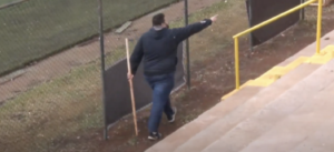 Torcida do São Paulo embosca corintianos com barra de ferro em jogo do Paulista Sub-15