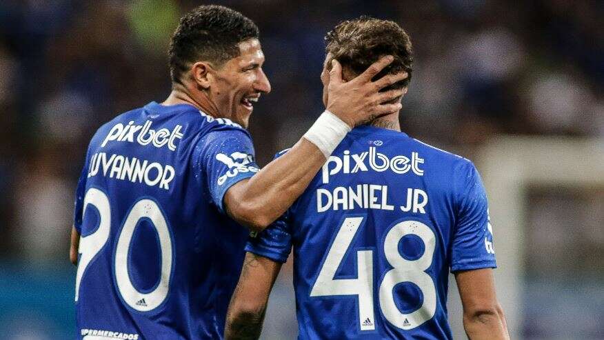 Cruzeiro 2 x 0 Tombense - Raposa segue aumentando a vantagem na liderança da Série B