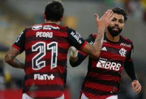 Vélez vence Talleres de novo e pega Flamengo na semifinal da Libertadores
