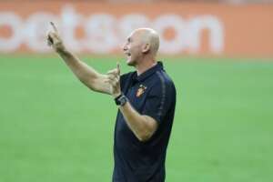 Série B: Nome de ex-Sport ganha força e deve ser o novo técnico da Chapecoense