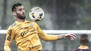 Santos aceita proposta e vende Léo Baptistão para  o Almería