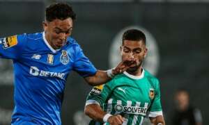 PORTUGUÊS: Porto perde pra zebra e Braga goleia fora de casa