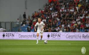 Dona do Liverpool e Yankees assume comando do Milan por R$ 6,2 bi