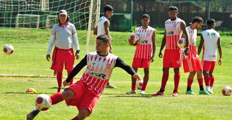 Noroeste treinando para enfrentar o Marília na Copa Paulista