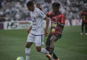 Paraná 1  x 1 Pouso Alegre -  Tricolor e Pousão iguais na Série D