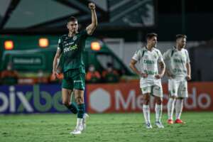 Time francês tenta a contratação de Pedro Raul, artilheiro do Goiás