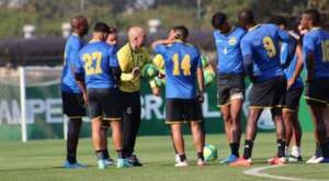 Série D: São Bernardo treina grama sintética do Palmeiras para duelo com Bahia de Feira